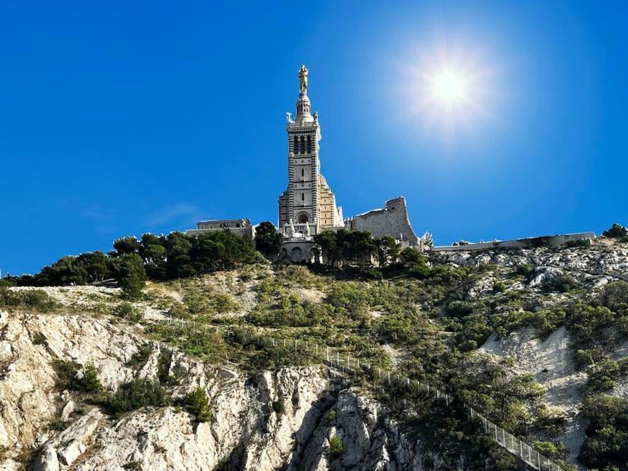 Superbe T3 Au Pieds De Notre Dame De La Garde Apartment มาร์กเซย ภายนอก รูปภาพ